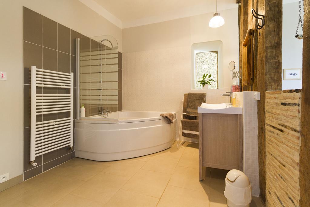 Bed and Breakfast Le Gavachon Leboulin Exterior foto