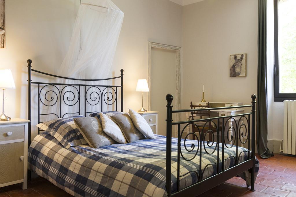Bed and Breakfast Le Gavachon Leboulin Exterior foto